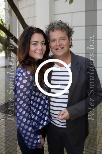 Amsterdam 20 augustus 2015
Winterpresentatie SBS6 in artis. Kim Lian v d Meij Dirk Zeelenberg  en Sandra Ysbrandy