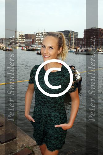 Amsterdam 19 augustus 2015 
Div bn ers eten bij restaurant op brug bij sail. Kimberley Klaver met Guido Spek