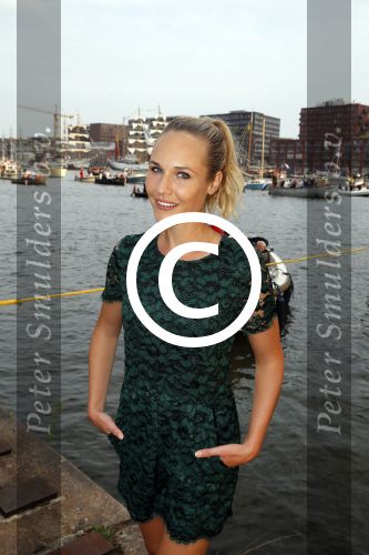 Amsterdam 19 augustus 2015 
Div bn ers eten bij restaurant op brug bij sail. Kimberley Klaver met Guido Spek