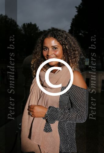Amsterdam 31 augustus 2015 
Premiere meiden van de herengracht in het tropenmuseum. Lauretta Gerards
