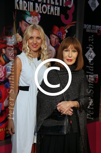 Amsterdam 3 september 2015 
Premiere Stiletto in het nieuwe de la mar.
Liesbeth List met dochter