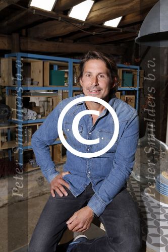 Zoelen 2 september 2015Het team van het RTL4-programma Eigen Huis & Tuin, bestaande uit Thomas Verhoef, Evelyn Struik, Froukje de Both, Tom Groot, Martine Both en Lodewijk Hoekstra.