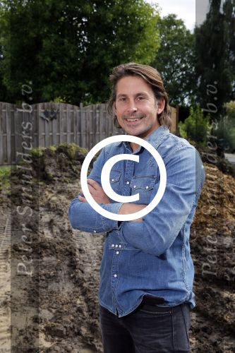 Zoelen 2 september 2015Het team van het RTL4-programma Eigen Huis & Tuin, bestaande uit Thomas Verhoef, Evelyn Struik, Froukje de Both, Tom Groot, Martine Both en Lodewijk Hoekstra.