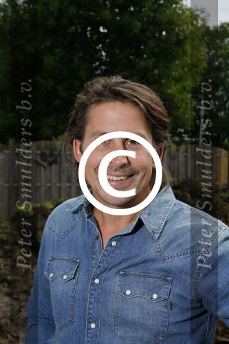 Zoelen 2 september 2015Het team van het RTL4-programma Eigen Huis & Tuin, bestaande uit Thomas Verhoef, Evelyn Struik, Froukje de Both, Tom Groot, Martine Both en Lodewijk Hoekstra.