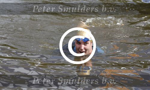 Amsterdam 6 september 2015
ALS Amsterdam City Swim in de grachten van Amsterdam met veel bekende nederlanders.
Maarten v d Weijden