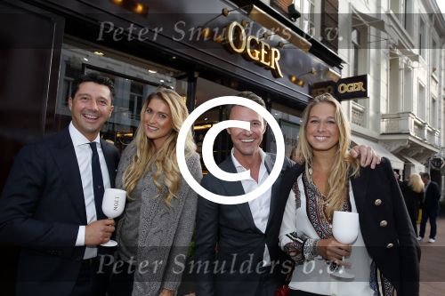 Amsterdam 3 september 2015
Opening verbouwde pc hooftstraat. Martijn Lusink met vriendin en Sander Lusink met kennis