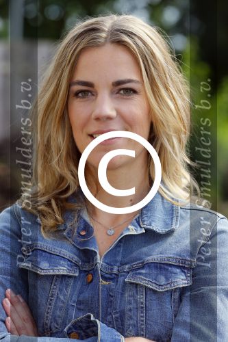 Zoelen 2 september 2015Het team van het RTL4-programma Eigen Huis & Tuin, bestaande uit Thomas Verhoef, Evelyn Struik, Froukje de Both, Tom Groot, Martine Both en Lodewijk Hoekstra.