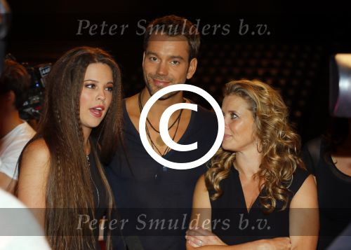 Amsterdam 29 augustus 2015
Fandag bij endemol van GTST Goede tijden slechte tijden.
All You Need Is GTST Live Show met de castleden uit de RTL televisie soapserie GTST. Joep Sertons, Robin Martens, Buddy Vedder  Ruud Feltkamp Marjolein Keuning, Gaby Blaaser, Dilan Yurdacul, Bartho Braat, Babette van Veen, Jette van der Meij, Pip Pellens, Erik de Vogel, Caroline de Bruijn, Barbara Sloesen, Inge Schrama, Miro Kloosterman en Marly van der Velden Everon Jackson Hooi, Beau Schneider en Guido Spek zijn aanwezig.