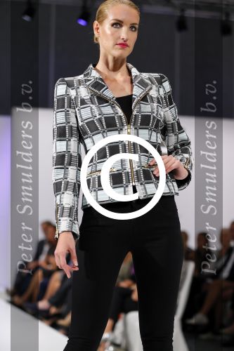 Amsterdam 13 september 2015
Modeshow Paul Schulten in het okura.