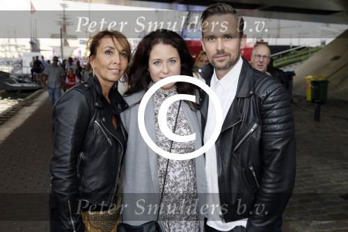 Amsterdam 19 augustus 2015 
Div bn ers eten bij restaurant op brug bij sail. Nada v Nie Sanne Vogel en Patrick Martens