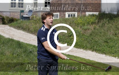 Zandvoort 5 september 2015
 
Op zaterdag 5 september zal traditiegetrouw de Charity Challenge van het KLM Open plaatsvinden op de Kennemer G&CC. Bekende Nederlanders spelen met genodigden van partners en sponsoren van het KLM Open voor het goede doel, UNICEF. Onder de deelnemende BNâ€™ers bevinden zich Jeroen Rietbergen, Bryan Roy, Daan Slooter, , Winston Gerschtanowitz Ties Kruize, Willem van Hanegem, Elsemieke Havenga, Ferry Maat, Jan Lammers, Toine van Peperstraten,Peter Paul Muller,  Ed de Goey, Floris Jan Bovelander en Willy van de Kerkhof en Nicolien Sauerbrei