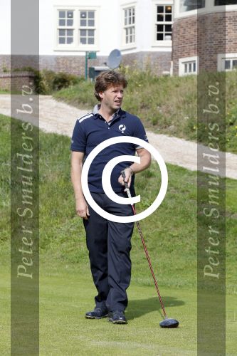 Zandvoort 5 september 2015
 
Op zaterdag 5 september zal traditiegetrouw de Charity Challenge van het KLM Open plaatsvinden op de Kennemer G&CC. Bekende Nederlanders spelen met genodigden van partners en sponsoren van het KLM Open voor het goede doel, UNICEF. Onder de deelnemende BNâ€™ers bevinden zich Jeroen Rietbergen, Bryan Roy, Daan Slooter, , Winston Gerschtanowitz Ties Kruize, Willem van Hanegem, Elsemieke Havenga, Ferry Maat, Jan Lammers, Toine van Peperstraten,Peter Paul Muller,  Ed de Goey, Floris Jan Bovelander en Willy van de Kerkhof en Nicolien Sauerbrei