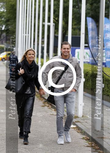 Amsterdam 6 september 2015
ALS Amsterdam City Swim in de grachten van Amsterdam met veel bekende nederlanders.
Pieter v d Hoogenband kwam samen met zijn vriendin Marie Jose Crooijmans