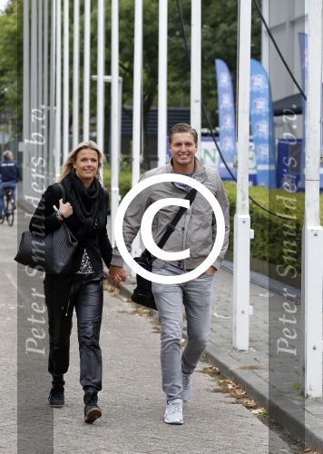 Amsterdam 6 september 2015
ALS Amsterdam City Swim in de grachten van Amsterdam met veel bekende nederlanders.
Pieter v d Hoogenband kwam samen met zijn vriendin Marie Jose Crooijmans