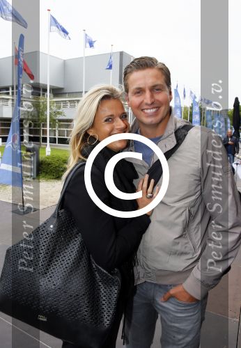 Amsterdam 6 september 2015
ALS Amsterdam City Swim in de grachten van Amsterdam met veel bekende nederlanders.
Pieter v d Hoogenband kwam samen met zijn vriendin Marie Jose Crooijmans