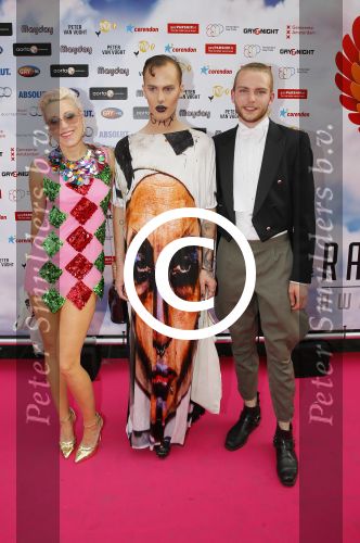 Amsterdam 29 juni 2015
Rainbow awards in Tuschinski.