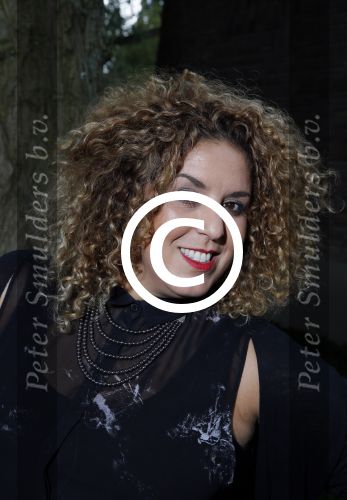 Amsterdam 1 september 2015 
Presentatie cast lulverhalen van Howard Komproe.
Raja Felgata