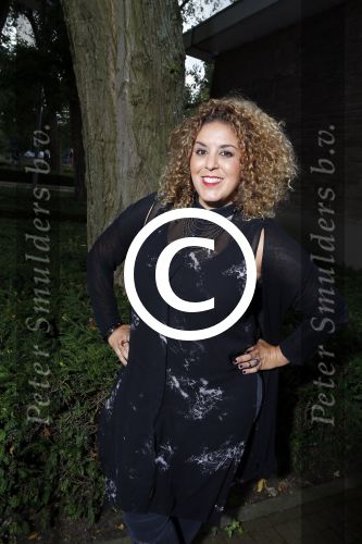 Amsterdam 1 september 2015 
Presentatie cast lulverhalen van Howard Komproe.
Raja Felgata