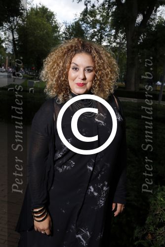 Amsterdam 1 september 2015 
Presentatie cast lulverhalen van Howard Komproe.
Raja Felgata