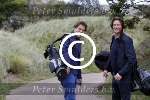 Zandvoort 5 september 2015
 
Op zaterdag 5 september zal traditiegetrouw de Charity Challenge van het KLM Open plaatsvinden op de Kennemer G&CC. Bekende Nederlanders spelen met genodigden van partners en sponsoren van het KLM Open voor het goede doel, UNICEF. Onder de deelnemende BNâ€™ers bevinden zich Jeroen Rietbergen, Bryan Roy, Daan Slooter, , Winston Gerschtanowitz Ties Kruize, Willem van Hanegem, Elsemieke Havenga, Ferry Maat, Jan Lammers, Toine van Peperstraten,Peter Paul Muller,  Ed de Goey, Floris Jan Bovelander en Willy van de Kerkhof en Nicolien Sauerbrei