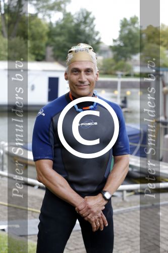 Amsterdam 6 september 2015
ALS Amsterdam City Swim in de grachten van Amsterdam met veel bekende nederlanders.
Robert Schoemacher
