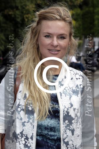 Amsterdam 19 augustus 2015 
Presentatie Expeditie Robinson deelnemers bij de westergasfabriek.. Sharon Doorson, Tim Douwsma, Marian Mudder, Teske de Schepper, Oscar Aerts, Sander Janson, Amara Onwuka, Elle Bandita, Kim Lammers, Kees van der Spek, Wietze de Jager, Klaas van der Eerden, Danny Ghosen, Sandra van Nieuwland, Anna Speller en Jaap Jongbloed met presentatoren Nicolette Kluijver en Dennis Weening