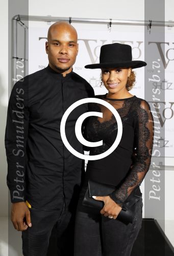 Amsterdam 27 augustus 2015
Presentatie tassenlijn TOV en Chantal Bles. Sharon Doorson met vriend