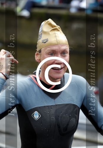 Amsterdam 6 september 2015
ALS Amsterdam City Swim in de grachten van Amsterdam met veel bekende nederlanders.
Sophie Hilbrand