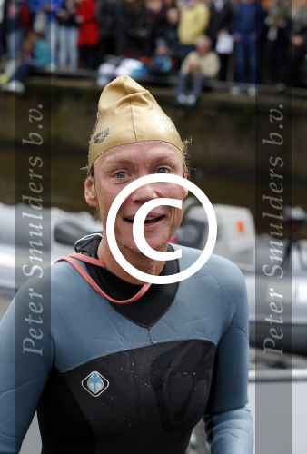 Amsterdam 6 september 2015
ALS Amsterdam City Swim in de grachten van Amsterdam met veel bekende nederlanders.
Sophie Hilbrand