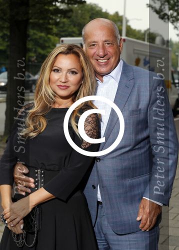 Den Haag 31 augustus 2015
Tatjana met vriend Lex v Hessen bij opening Fafa dansschool.