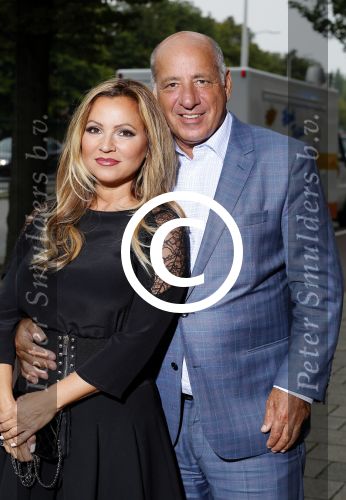 Den Haag 31 augustus 2015
Tatjana met vriend Lex v Hessen bij opening Fafa dansschool.