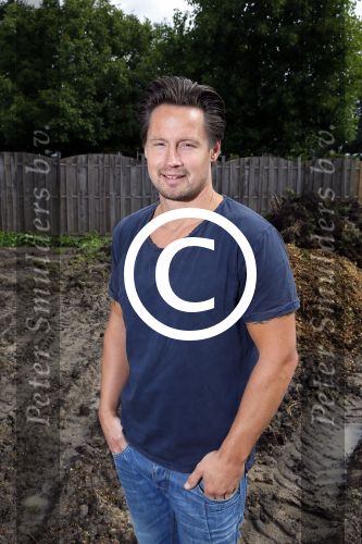 Zoelen 2 september 2015Het team van het RTL4-programma Eigen Huis & Tuin, bestaande uit Thomas Verhoef, Evelyn Struik, Froukje de Both, Tom Groot, Martine Both en Lodewijk Hoekstra.