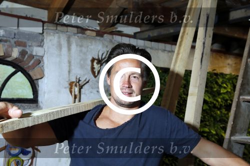 Zoelen 2 september 2015Het team van het RTL4-programma Eigen Huis & Tuin, bestaande uit Thomas Verhoef, Evelyn Struik, Froukje de Both, Tom Groot, Martine Both en Lodewijk Hoekstra.
