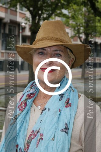Den Haag 31 augustus 2015
Vivian Boelen bij opening Fafa dansschool.