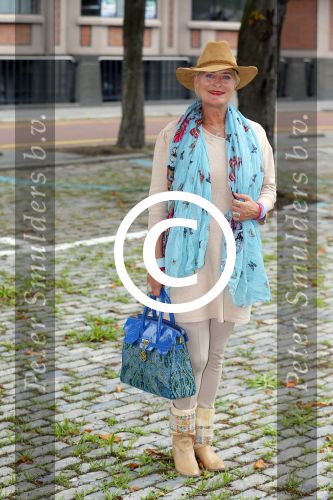 Den Haag 31 augustus 2015
Vivian Boelen bij opening Fafa dansschool.