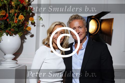 Hilversum 25 augustus 2015
Perspresentatie RTL in studio 21. Wendy v Dijk met Erland Galjaard