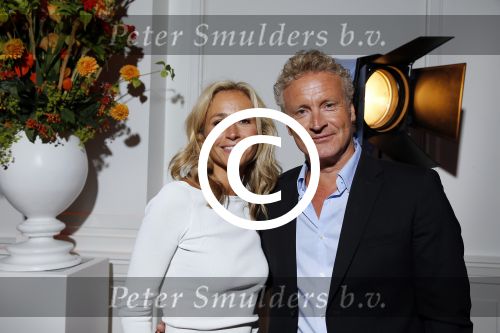 Hilversum 25 augustus 2015
Perspresentatie RTL in studio 21. Wendy v Dijk met Erland Galjaard
