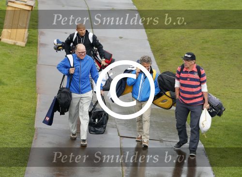Zandvoort 5 september 2015
 
Op zaterdag 5 september zal traditiegetrouw de Charity Challenge van het KLM Open plaatsvinden op de Kennemer G&CC. Bekende Nederlanders spelen met genodigden van partners en sponsoren van het KLM Open voor het goede doel, UNICEF. Onder de deelnemende BNâ€™ers bevinden zich Jeroen Rietbergen, Bryan Roy, Daan Slooter, , Winston Gerschtanowitz Ties Kruize, Willem van Hanegem, Elsemieke Havenga, Ferry Maat, Jan Lammers, Toine van Peperstraten,Peter Paul Muller,  Ed de Goey, Floris Jan Bovelander en Willy van de Kerkhof en Nicolien Sauerbrei