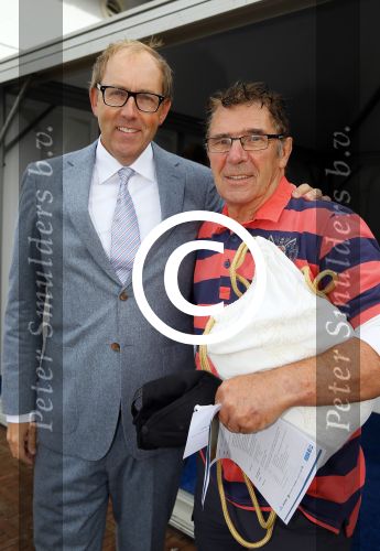 Zandvoort 5 september 2015
 
Op zaterdag 5 september zal traditiegetrouw de Charity Challenge van het KLM Open plaatsvinden op de Kennemer G&CC. Bekende Nederlanders spelen met genodigden van partners en sponsoren van het KLM Open voor het goede doel, UNICEF. Onder de deelnemende BNâ€™ers bevinden zich Jeroen Rietbergen, Bryan Roy, Daan Slooter, , Winston Gerschtanowitz Ties Kruize, Willem van Hanegem, Elsemieke Havenga, Ferry Maat, Jan Lammers, Toine van Peperstraten,Peter Paul Muller,  Ed de Goey, Floris Jan Bovelander en Willy van de Kerkhof en Nicolien Sauerbrei