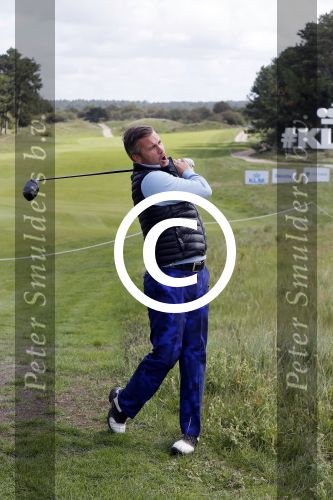 Zandvoort 5 september 2015
 
Op zaterdag 5 september zal traditiegetrouw de Charity Challenge van het KLM Open plaatsvinden op de Kennemer G&CC. Bekende Nederlanders spelen met genodigden van partners en sponsoren van het KLM Open voor het goede doel, UNICEF. Onder de deelnemende BNâ€™ers bevinden zich Jeroen Rietbergen, Bryan Roy, Daan Slooter, , Winston Gerschtanowitz Ties Kruize, Willem van Hanegem, Elsemieke Havenga, Ferry Maat, Jan Lammers, Toine van Peperstraten,Peter Paul Muller,  Ed de Goey, Floris Jan Bovelander en Willy van de Kerkhof en Nicolien Sauerbrei