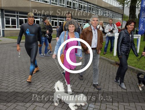 Amsterdam 6 september 2015
ALS Amsterdam City Swim in de grachten van Amsterdam met veel bekende nederlanders.