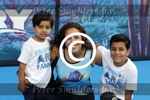 Amsterdam 22 juni 2016 
Premiere finding Dory in theater Amsterdam.  Aicha Marghadi met  kinderen