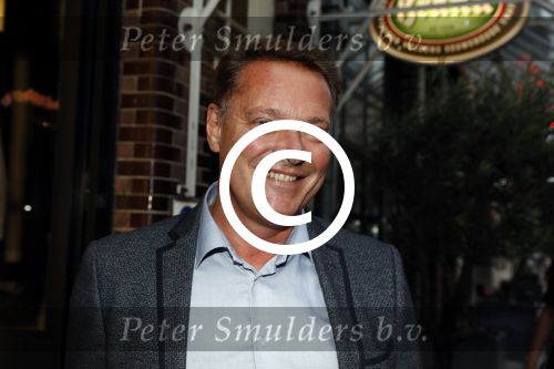 Amsterdam 2 september 2016
Diner voor Albert Verlinde met zijn oud rtl boulevard collega\'s bij le Garage. Albert met Winston Gerschtanowitz