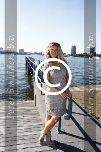 Amsterdam 23 augustus 2016
Perspresentatie van het nieuwe sbs6 Net 5 en Veronica seizoen in het IJ Theater. Annette Barlo