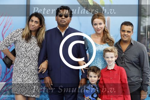 Amsterdam 22 juni 2016 
Premiere finding Dory in theater Amsterdam. Annick Boer met partner en kinderen oa Joep Kraaykamp