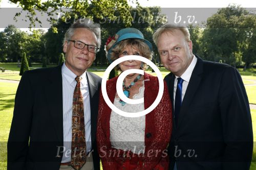 Haarzuilens 22 juni 2016
Haringparty op kasteel Haarzuilens. Astrid Engels met man
