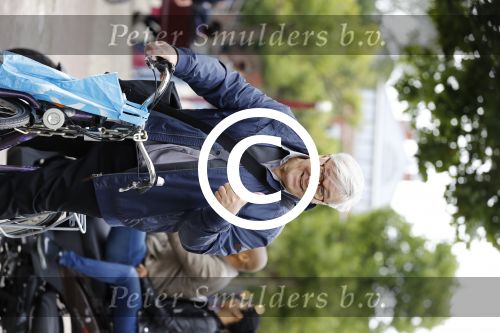 Amsterdam 12 augustus 2016
Barrie Stevens op de fiets in Amsterdam
