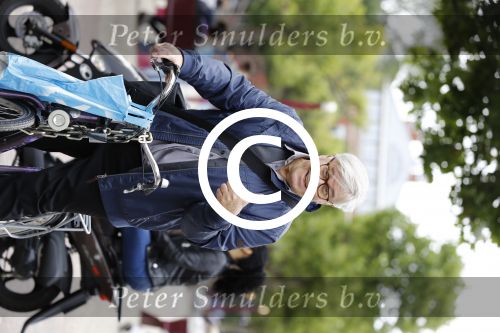 Amsterdam 12 augustus 2016
Barrie Stevens op de fiets in Amsterdam