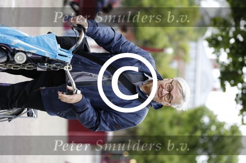 Amsterdam 12 augustus 2016
Barrie Stevens op de fiets in Amsterdam