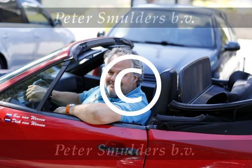 Hilversum 24 augustus 2016
Bas v Werven in zijn porsche cabrio.